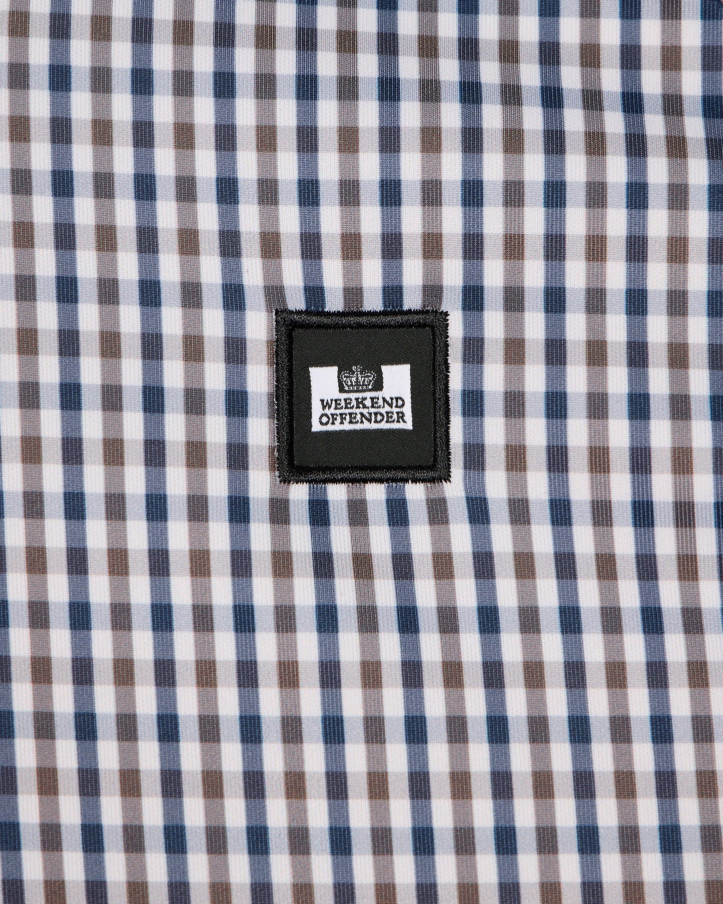 Weekend Offender - Placencia Track Top House Check